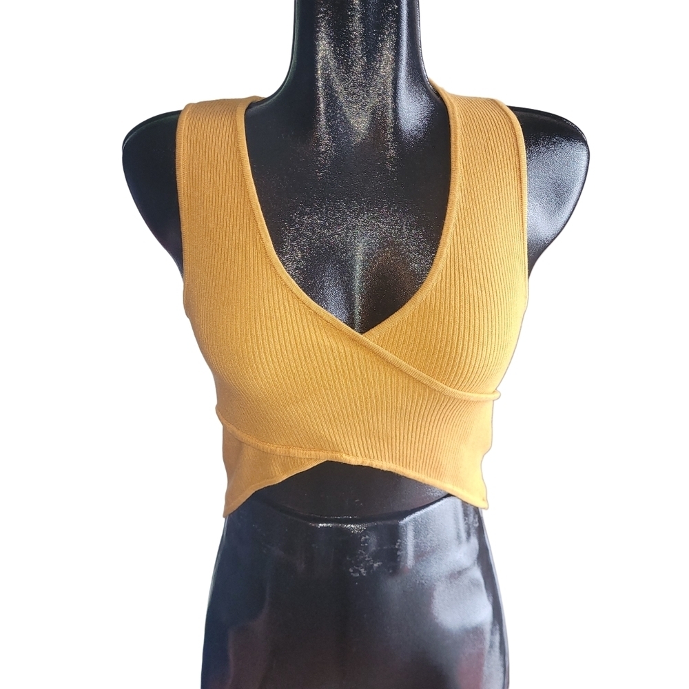 Love Tree Dark Yellow Sleeveless Crop Top S